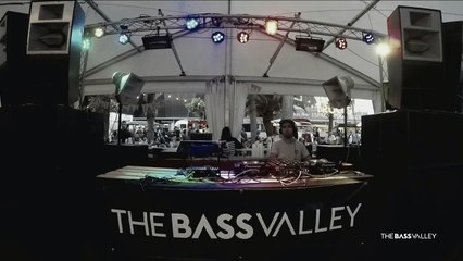 Zombies in Miami - Metrópoli