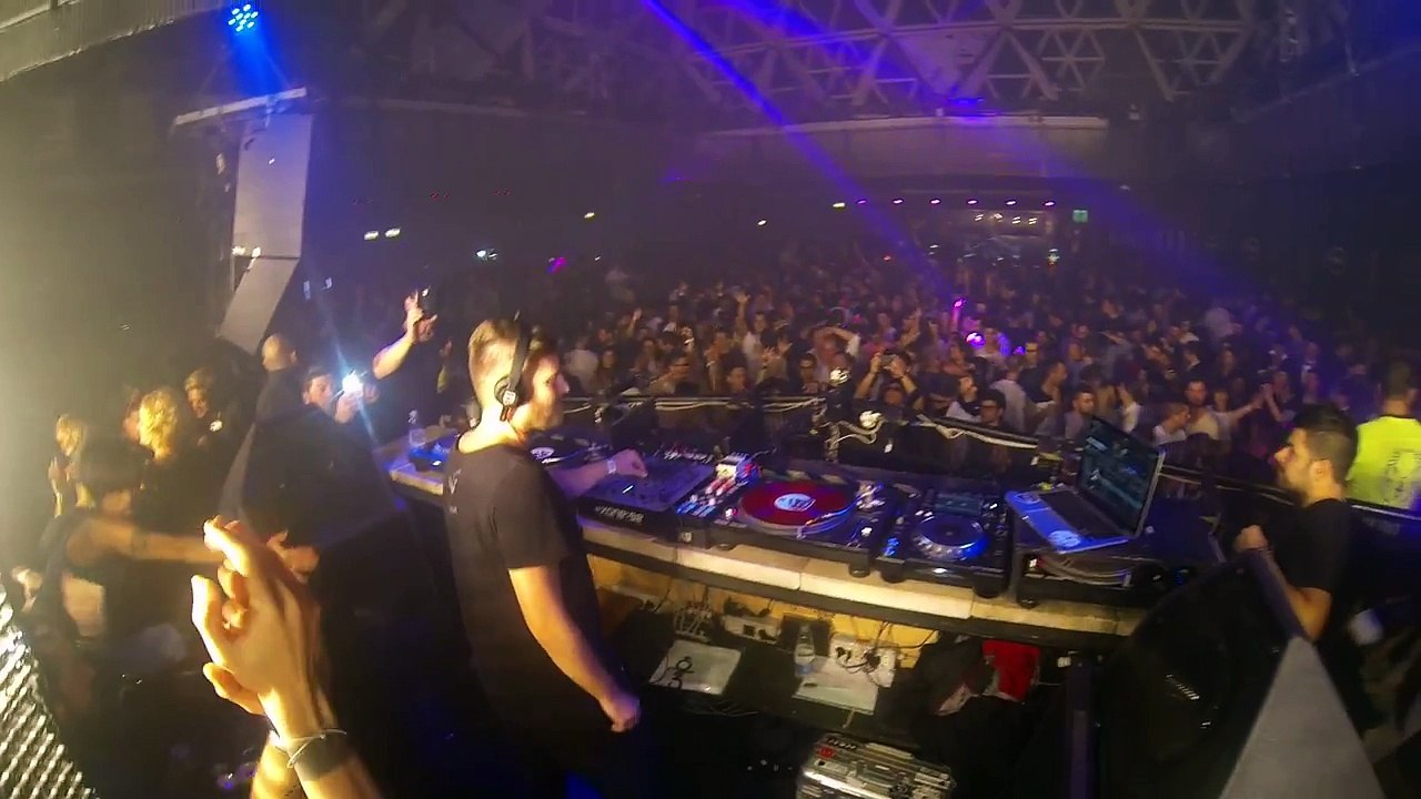 Luca Agnelli @ Cocorico - Piramide 25/10/14 part 4 plays Bjork