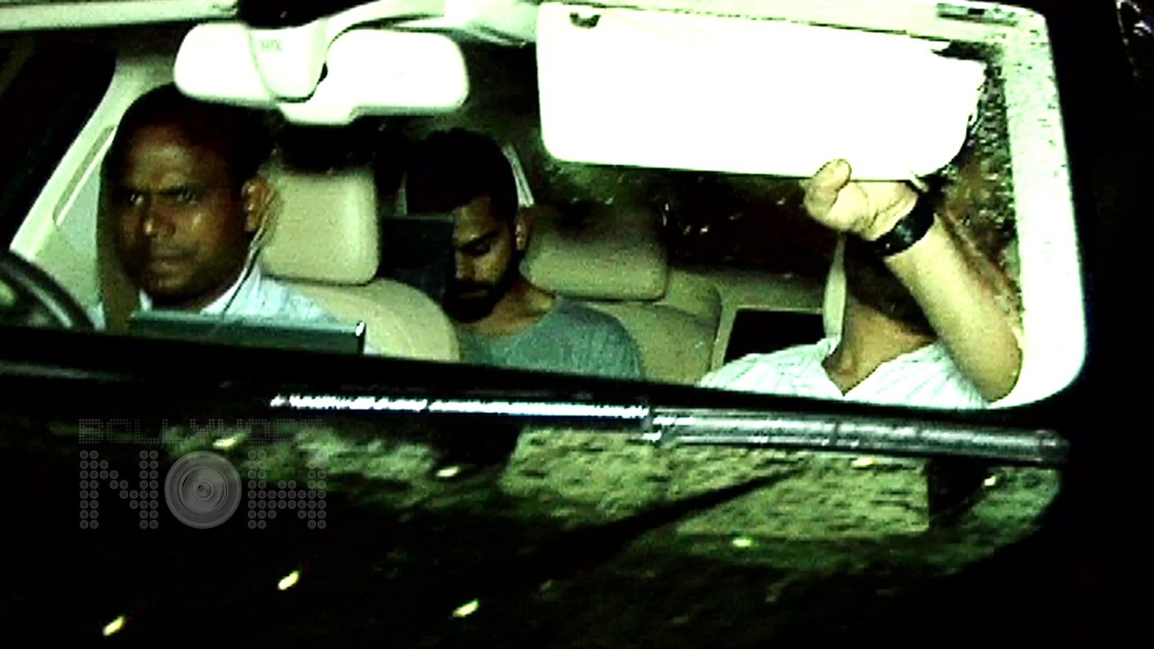 Anushka Sharma And Virat Kohli Watch Sultan | Salman Khan