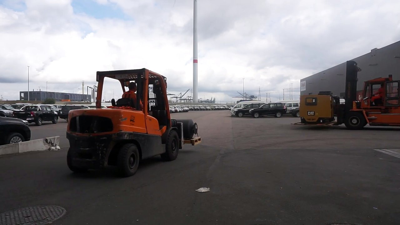 MERECDES UNIMOG AMBULANCE U1300L 4x4 OFFROAD TOUT TERRAIN