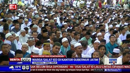 Presiden Bersama Keluarga Salat Id di Padang