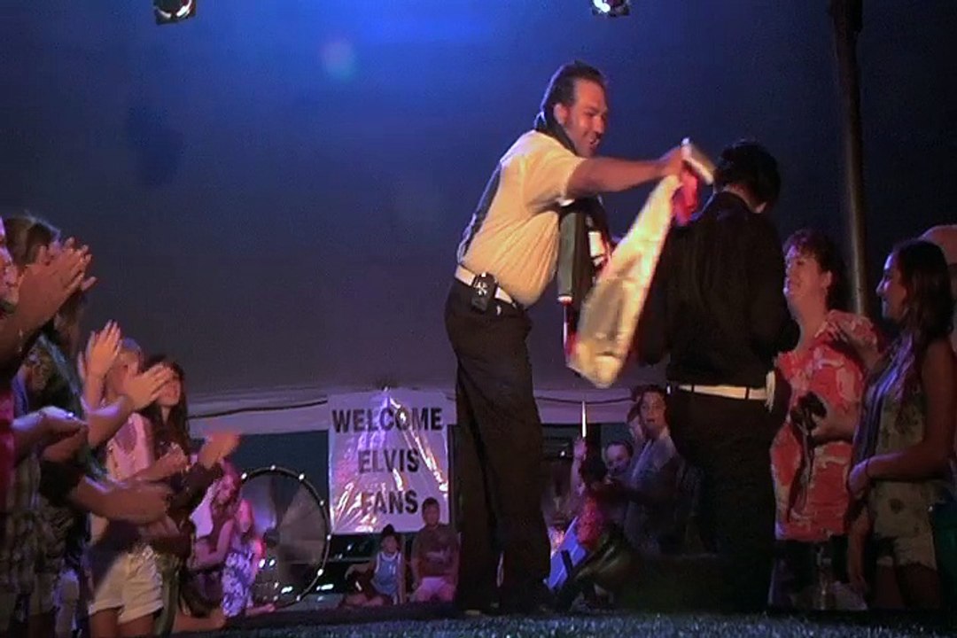 Josh Davis sings 'Big Boss Man' Elvis Week 2010