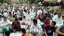 مئات المواطنين يؤدون صلاة العيد بكفر شكر