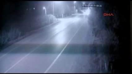 Sakarya Otomobille Çarpışan Motosikletin Sürücüsü Öldü