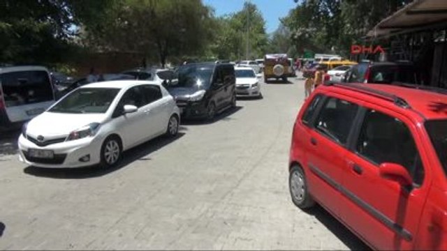 Seydikemer Saklıkent Kanyonu'nda Adım Atacak Yer Kalmadı
