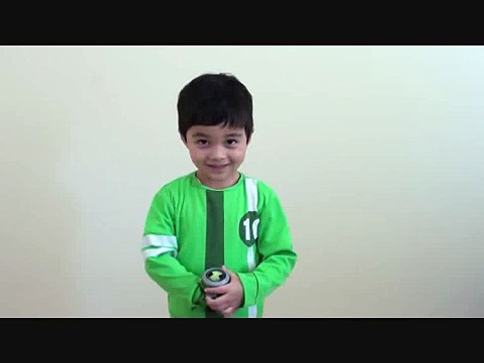 Ben 10 Turns Into Humungousaur... Real Life!!!
