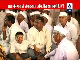 Teacher holds fast against Anna Hazare in Ralegan Siddhi