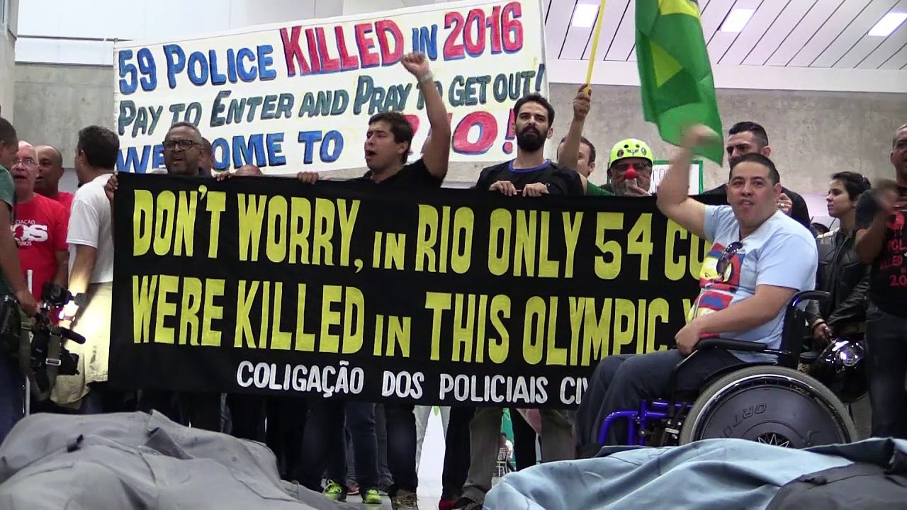 'Willkommen in der Hölle' - Proteste in Rio