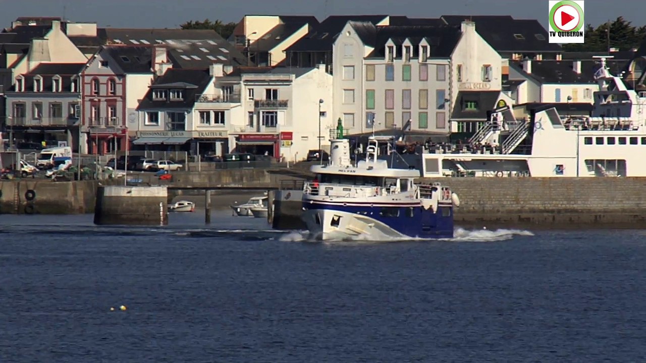 Quiberon   | L'été le matin y'a du Soleil et des Bateaux  |   TV Quiberon 24/7