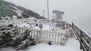 102年11月22日早上玉山氣象站降雪-2