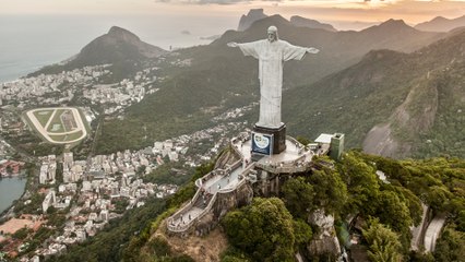 Tải video: Here’s How F*cked Rio De Janeiro is For The Olympics