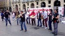 Presidio NOTAV Piazza Castello 20/05/2014  CHIARA, MATTIA, CLAUDIO, NICCOLO' LIBERI!