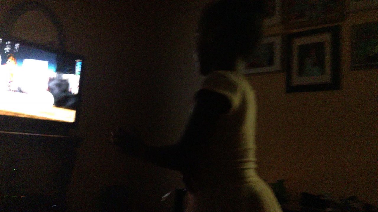 girl sucks at doing car wheels