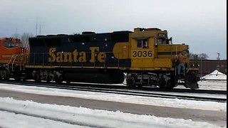 BNSF 3036 West Local arrives in La Crosse 1-22-10