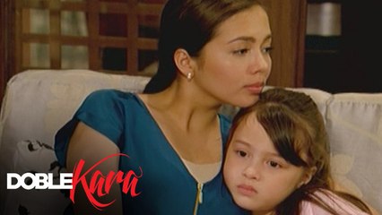 Doble Kara: Kara comforts Rebecca
