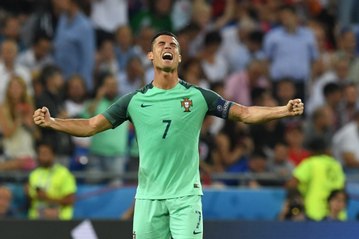 Retour sur la première demi-finale de l'Euro, en 42 secondes