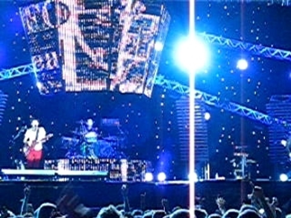 Muse - New Born - live Monaco 120707