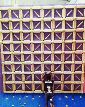 Adrénaline - Escalade : Ca monte vite pour Mickael Mawem !