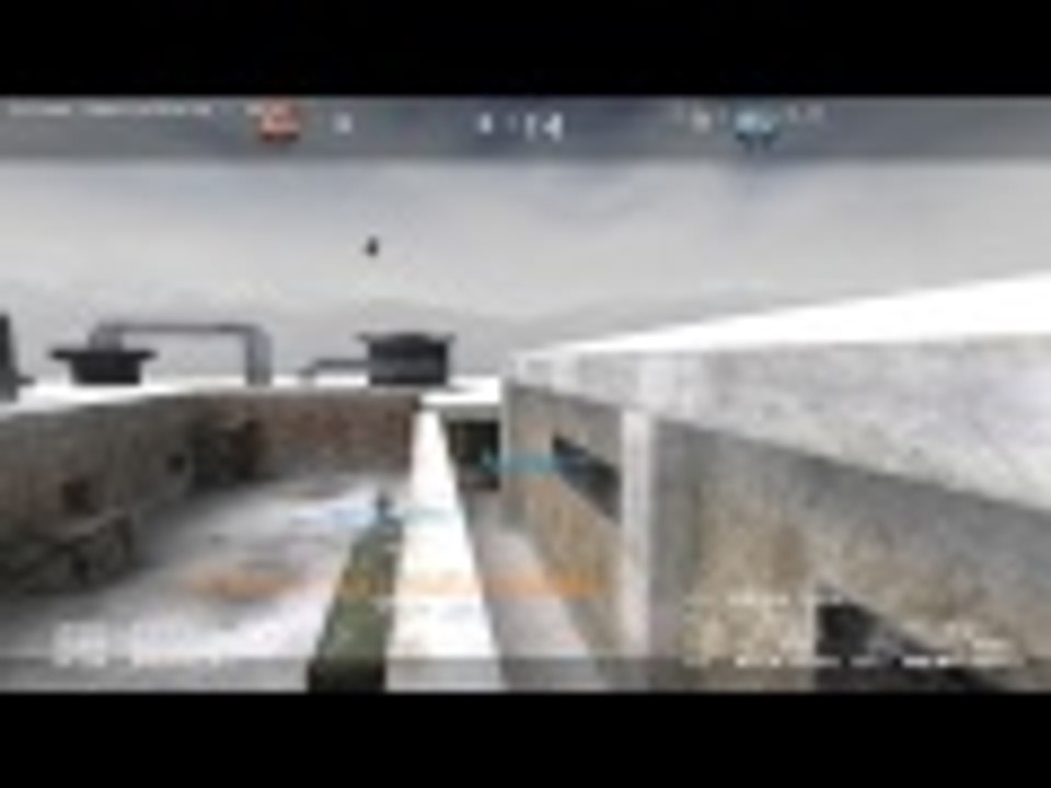 【切西瓜】SF檢舉 利用BUG進行遊戲(穿牆閃光彈) ID:SFonLine25