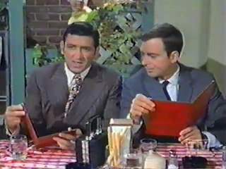 Mayberry RFD - S02E04 - Goober and the Telephone Girl
