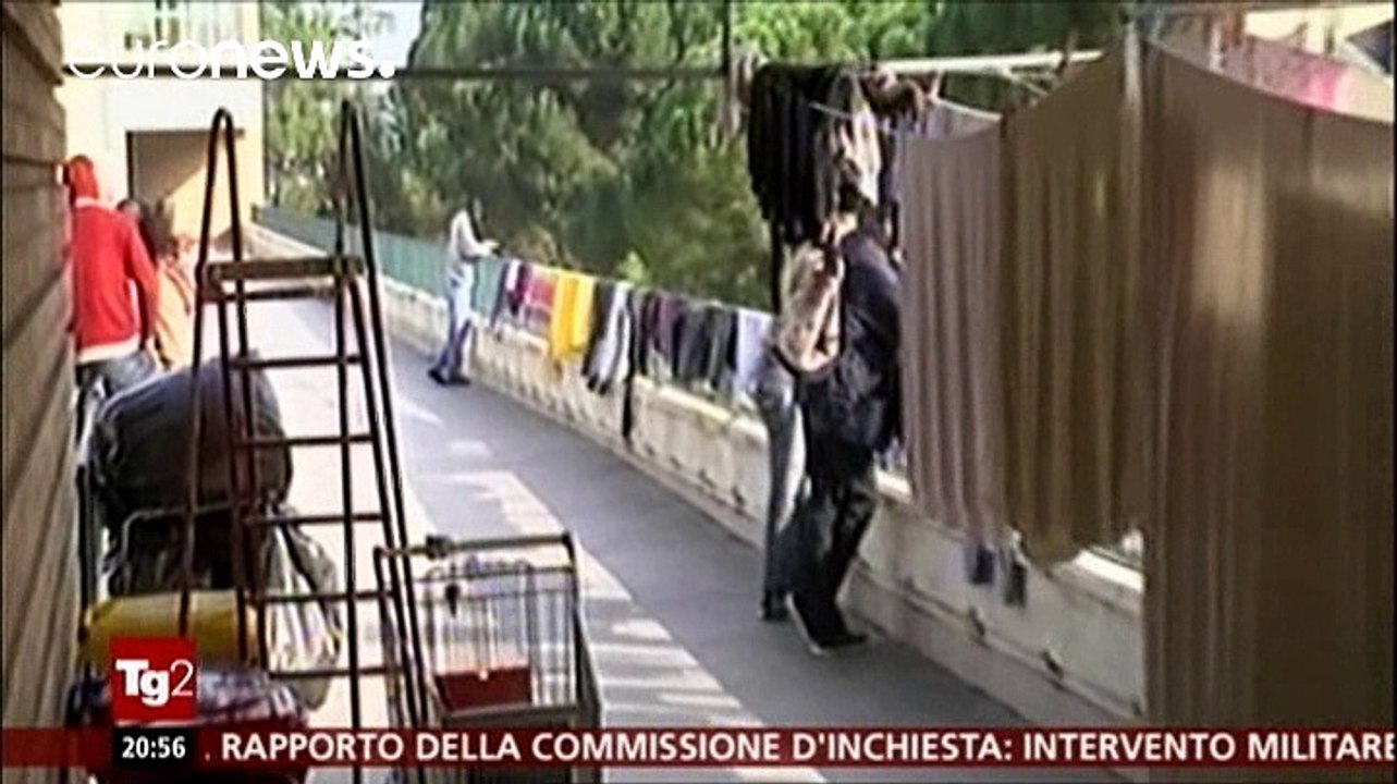 Italien: asylbewerber stirbt nach Überfall - erneut zahlreiche flüchtlingsboote aufgegriffen