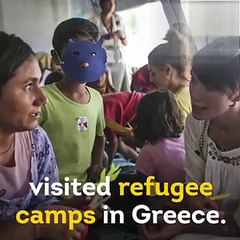 Game of Thrones: Le casting rend visite à un camp de réfugiés en Grèce