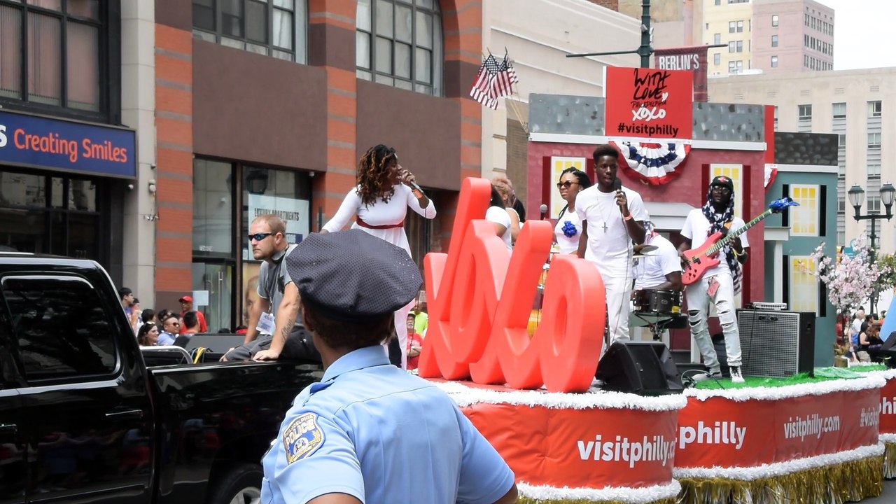 parade 5