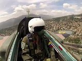 Militar se grabó pilotando un Sukhoi de aquellos que importó Maduro