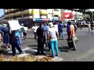 Protestan y cierran vías en Cumaná por escasez de alimentos