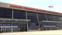 Hakkari Valisi Toprak, Yüksekova Havaalanı'nda İncelemelerde Bulundu