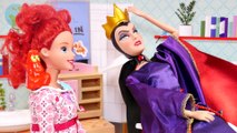 The Evil Queen eats a Poisoned Apple and Needs To Visit Dr. Ariel _ Disney Princess Edss on DCTC