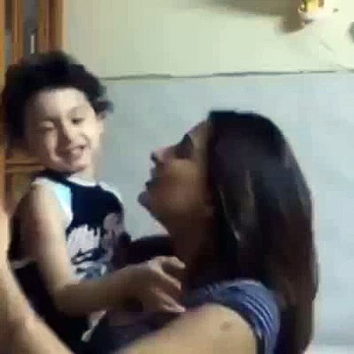 Mehwish Hayat Latest Home Video - YouTube