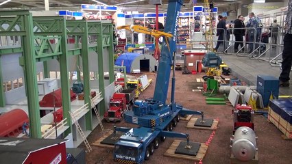 EPIC RC Mobile Truck Crane! Amazing miniature Technology!