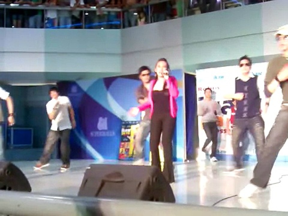 road 24 band(formerly beatnix dancers)bongga ka boy