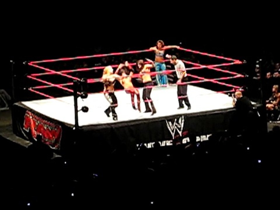 RAW Live Tour Catch 27/09/2008 Paris Bercy 21:35