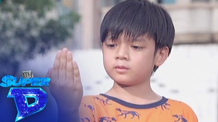 My Super D: Dennis uses the blue gem