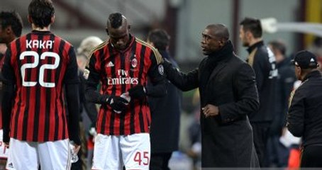 Seedorf, Çin 2. Lig Takımı Shenzhen'in Teknik Direktörü Oldu