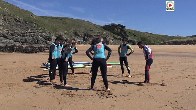 Belle-Île-en-Mer | Donnant Plage Jeune à la Mode | TVBI Belle-Île Télévision