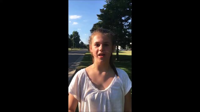 Jeter un cadeau de son ex parti avec sa meilleure amie.. RIDICULE LOL