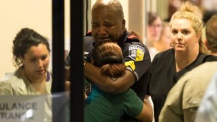 ABD'de Keskin Nişancılar Polise Saldırdı: 5 Ölü