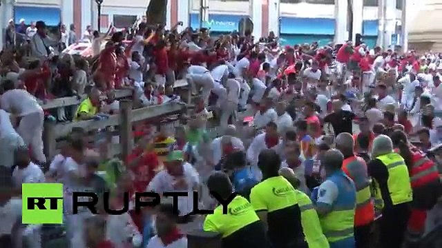 Bull-Run 4 injured during San Fermin festival in Spain