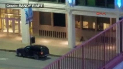 Abd?de Polislerin Üzerine Ateş Açılma Anı Kamerada 2