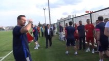 Eskişehirspor Teknik Direktörü Özalan Tekrar Yukarıya Çıkmak İçin Buradayız