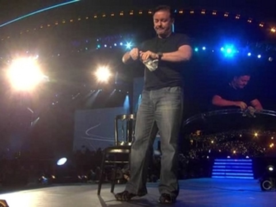 Ricky Gervais @ concert for Diana
