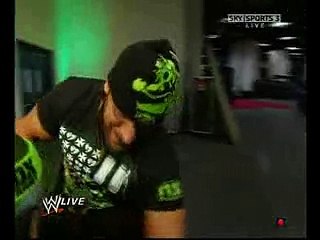 RAW 12-28-09 DX - TripleH and Hornswoggle attack Jillian