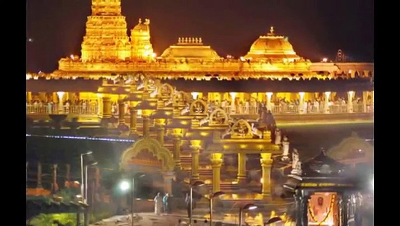 Indian tourist attractions places and Indian tourist visa photo requirements