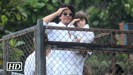 Aww Cute Abram calls bachchas to SRK fans