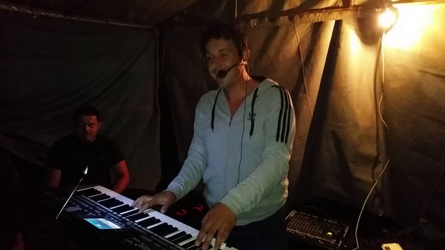 Sasa Jelic - Prodji samnom ispod duge - LIVE
