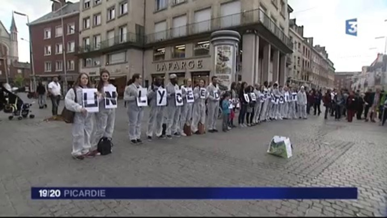 20160525-F3Pic-19-20-Amiens-Soutien à 13 élèves sans papiers