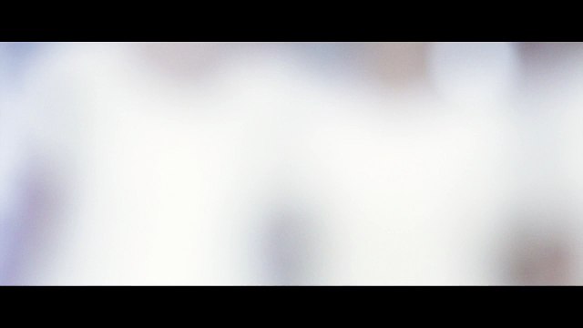 Tráile de Proyecto Lázaro , dirigida por Mateo Gil y protagonizada por Tom Hughes y Oona Chaplin.